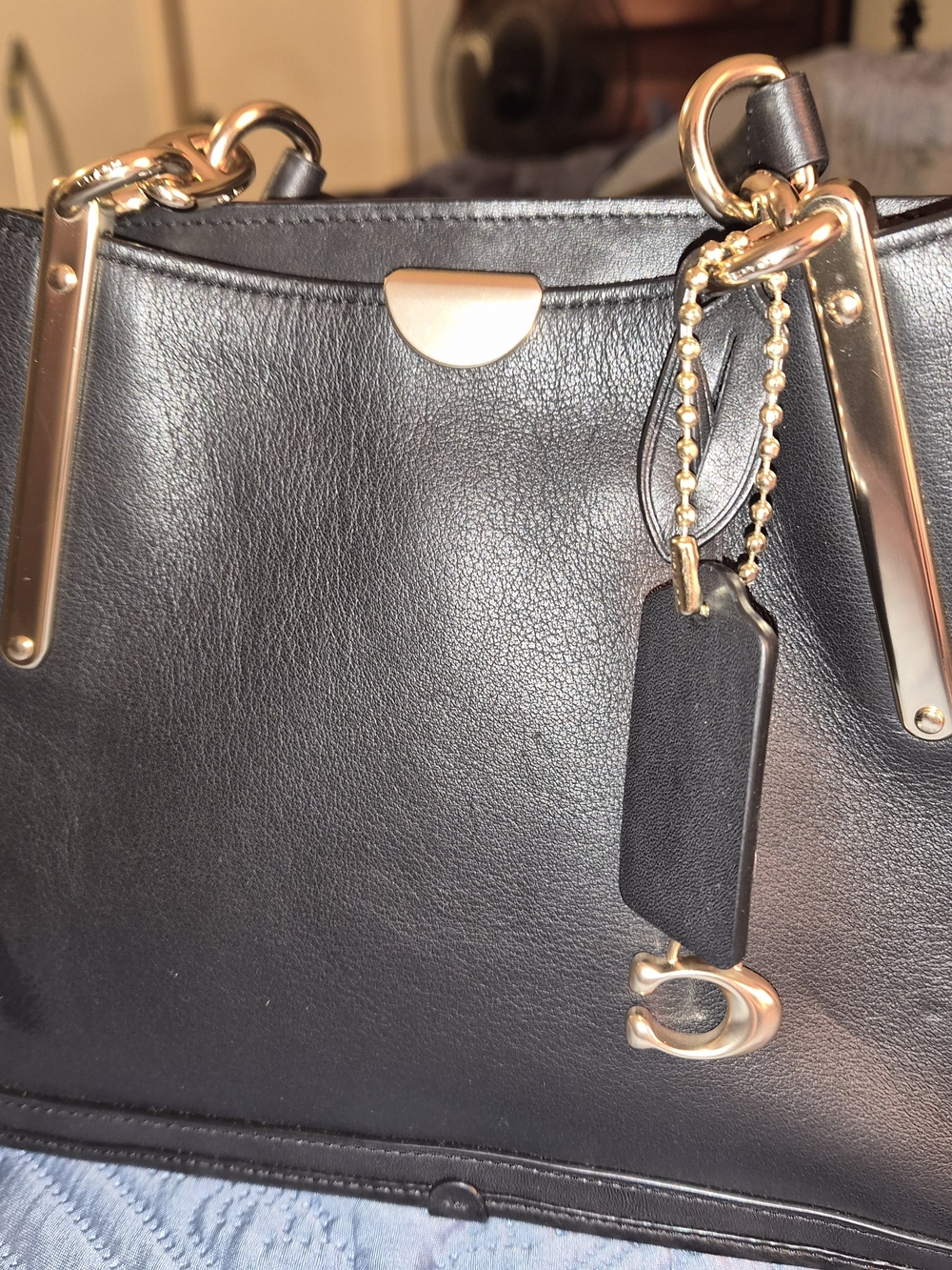 Coach Black Leather Dreamer 36